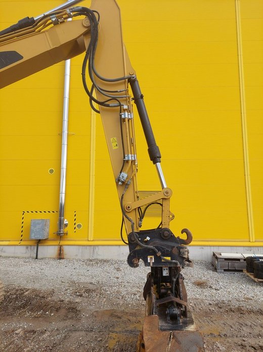 CATERPILLAR 313 FL
