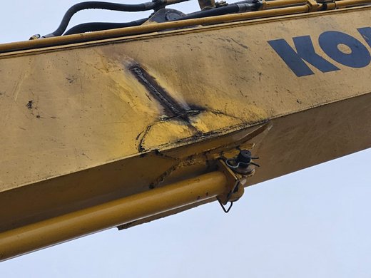 Komatsu PC210LC-10 Long Reach
