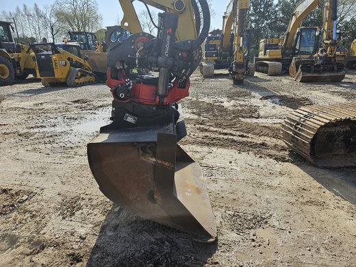 CATERPILLAR 313FL