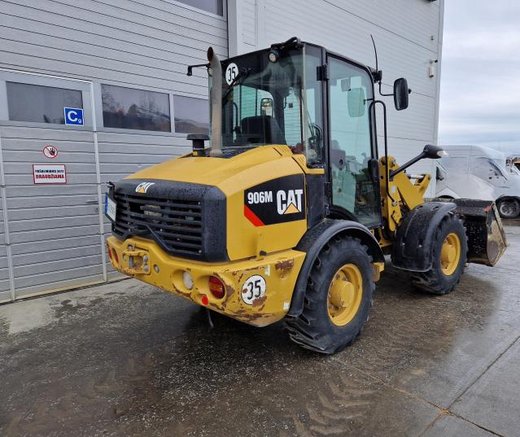 CATERPILLAR 906M