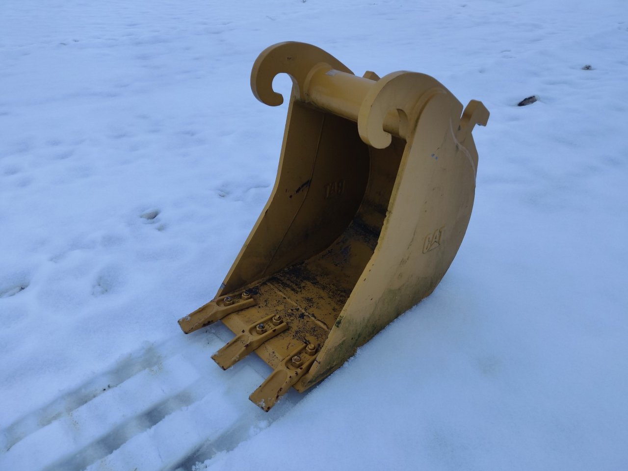 Bucket for mini excavator