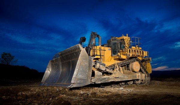 [Translate to Latvian:] CAT® DOZER FAMILY