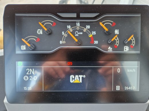 CATERPILLAR 966