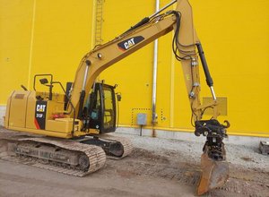 CATERPILLAR 313 FL