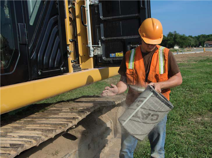 Easy access service points for long reach excavators Easy access service points for long reach excavators